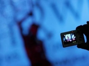 Karyawan Resto Cepat Saji Kuningan Terekam Mesum di Kantor Berujung PHK