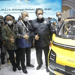Wuling Resmi Luncurkan Kendaraan Listrik Pintar Air ev