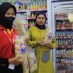 Alfamart Digosipin Mau Caplok Emiten Ini, Bosnya Buka Suara