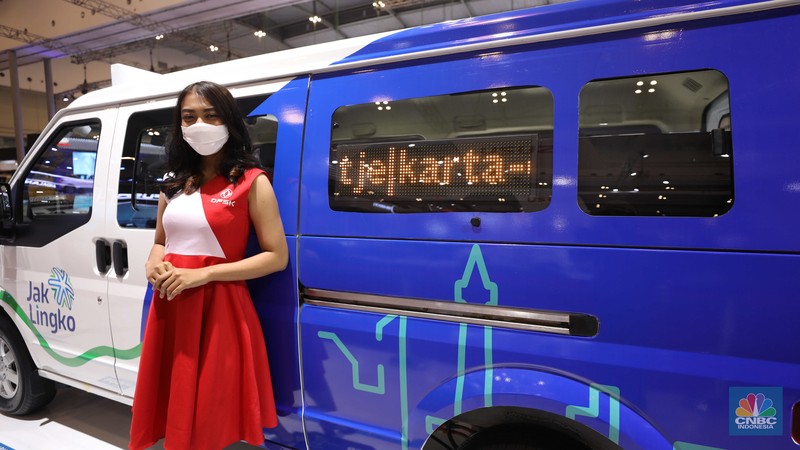 Angkutan umum DFSK Gelor E di ajang Gakindo Indonesia Internasional Auto Show (GIIAS) 2022 Angkutan umum DFSK Gelor E di ajang Gakindo Indonesia Internasional Auto Show (GIIAS) 2022 di Tangerang, Banten., Kamis (11/8/2022). (CNBC Indonesia/ Tri Susilo)