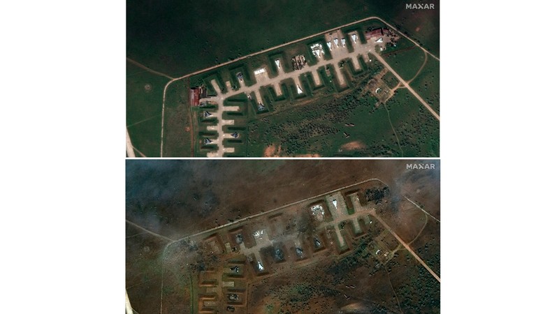 Gambar satelit yang disediakan oleh Maxar Technologies imenunjukkan pesawat di Pangkalan Udara Saki (atas) di Semenanjung Crimea, Senin (16/5/2022) dan setelah ledakan di sana Rabu, (10/8/2022).  (Satellite image ©2022 Maxar Technologies via AP)