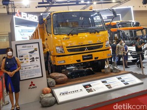 Truk Fuso Canter Identik Punya Kepala Kuning di Indonesia, Ternyata Gegara Ini