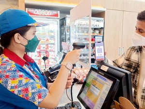 Viral Minimarket Ini Punya View Indah, Bisa Jajan Sambil Healing