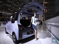 Rupiah Jeblok Terus, Nasib Produsen Mobil Listrik Ambyar