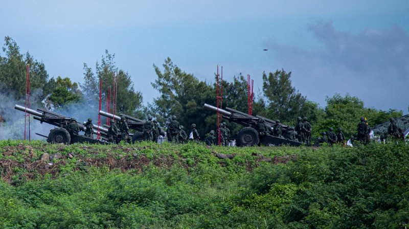 Militer Taiwan mengadakan latihan tempur. (REUTERS/TAIWAN MILITARY NEWS AGENCY)