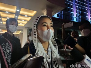 Hasnaeni Wanita Emas Mengaku Diintimidasi Sesama Napi di Rutan