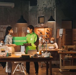 Kehadiran GoFood di Tokopedia Dinilai Perkuat Bisnis GOTO