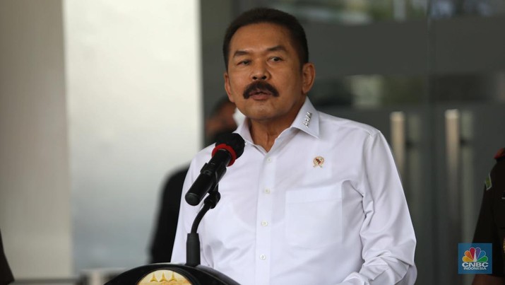 Jaksa Agung ST Burhanuddin Jaksa Agung ST Burhanuddin (CNBC Indonesia/ Muhammad Sabki)