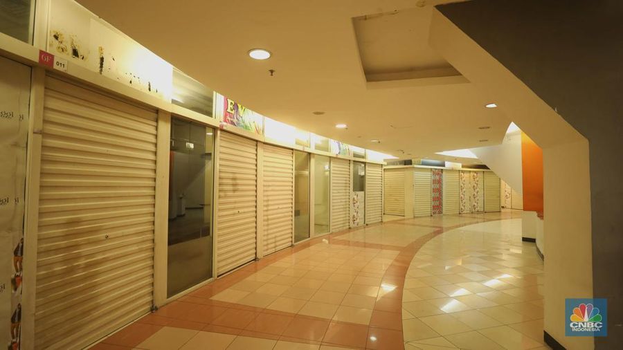 Suasana Plaza Semanggi, Jakarta, Senin (15/8/2022). (CNBC Indonesia/ Tri Susilo)