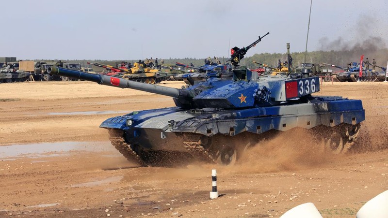 Tank China bersaing dalam kontes 