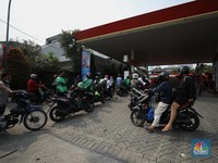 Sinyal-sinyal Kenaikan Harga BBM Pertalite Makin Santer