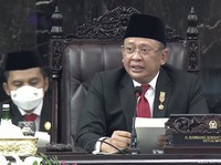 Ketua MPR RI: 66 Negara Diprediksi Bangkrut dan Ambruk