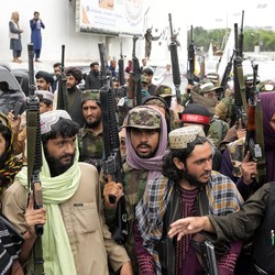 Terjerat Kemiskinan,Taliban
