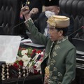 Gaya Jokowi Pakai Baju Bangka Belitung Saat Pidato Kenegaraan