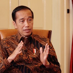 Beranikah Jokowi Cabut Subsidi BBM? Simak Jawabannya..