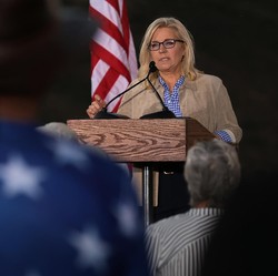 Wow! Perempuan Ini Mau 'Tendang' Trump dari Pemilu AS 2024