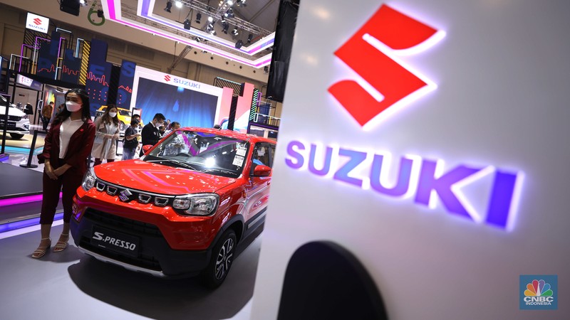 Suzuki S-Presso di ajang Pameran Gaikindo Indonesia International Auto Show (GIIAS) 2022 di Tangerang, Banten, Kamis (11/8/2022). (CNBC Indonesia/ Tri Susilo)