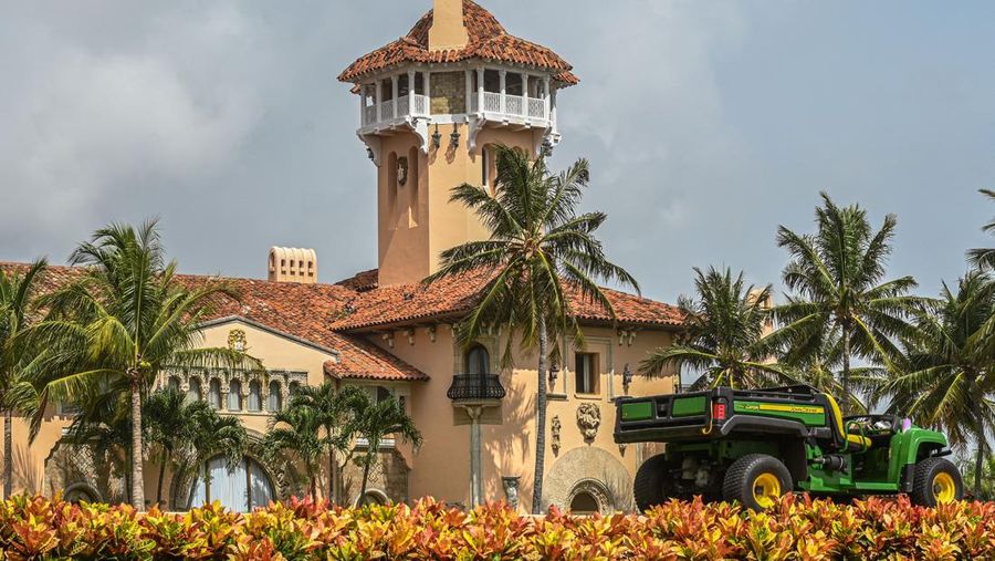Former US President Donald Trump's residence in Mar-A-Lago, Palm Beach, Florida on August 9, 2022. - Former US president Donald Trump said August 8, 2022 that his Mar-A-Lago residence in Florida was being 