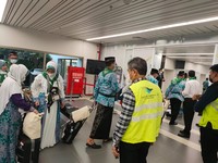 Perbedaan Haji Furoda dan Haji Plus, Tarifnya Wow Banget!