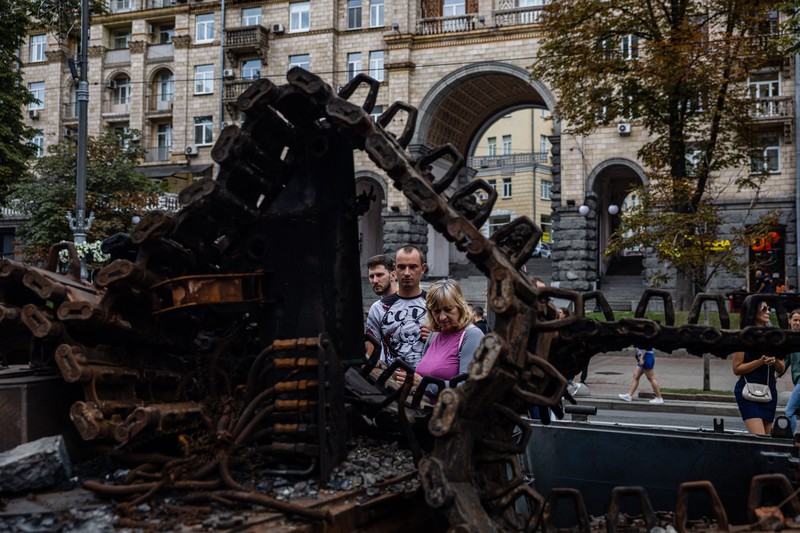 LVIV, UKRAINE - AUGUST 20: People visit the Russian equipment destroyed by the Armed Forces of Ukraine at the Market Square as the Russia-Ukraine war continues especially in Donetsk region in the east, in Lviv Oblast, Ukraine on August 20, 2022. (Photo by Metin Aktas/Anadolu Agency via Getty Images)