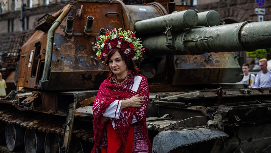 LVIV, UKRAINE - AUGUST 20: People visit the Russian equipment destroyed by the Armed Forces of Ukraine at the Market Square as the Russia-Ukraine war continues especially in Donetsk region in the east, in Lviv Oblast, Ukraine on August 20, 2022. (Photo by Metin Aktas/Anadolu Agency via Getty Images)