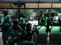 Krisis Ojol Menghantam, Grab-Gojek Bakal Pusing Cari Driver