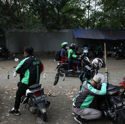 Menteri Jokowi Jamin Tarif Ojol Naik Ikut Harga BBM, Kapan?