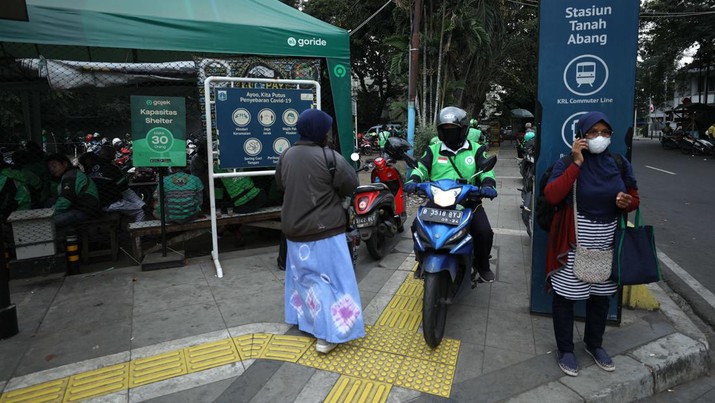 Ilustrasi aturan baru tarif ojek online. (CNBC Indonesia/Tri Susilo) Ilustrasi aturan baru tarif ojek online. (CNBC Indonesia/Tri Susilo)