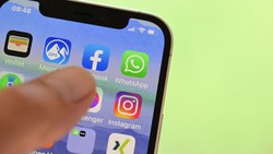 WhatsApp Bakal Bisa Terjemahkan Isi Chat dan Channel