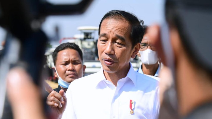 Presiden Jokowi Luncurkan Lumbung Pangan Berbasis Mangga dan Taksi Alsintan di Kabupaten Gresik (Muchlis Jr - Biro Pers Sekretariat Presiden)