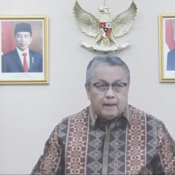Setelah 18 Bulan di 3,5%, Akhirnya Bunga Acuan Naik ke 3,75%