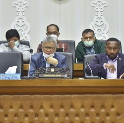 Komisi II Beri Catatan Ini Soal Harmonisasi RUU Papua