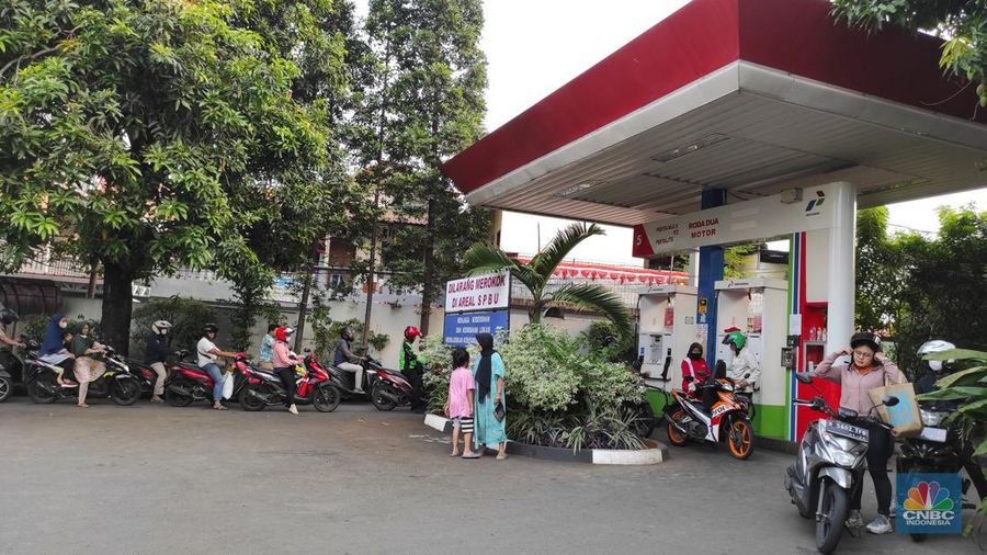 SPBU Pertamina, Warung Buncit (CNBC Indonesia/Andrean Kristianto)
