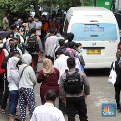 Oh Ternyata Ini yang Bikin Orang Antre Tukar Uang Kertas Baru