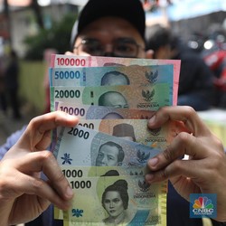 Mau Bagi THR? Begini Cara Tukar Uang Kecil di BSI