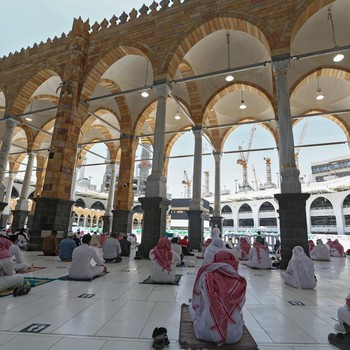Potret Imam Besar Masjidil Haram Divonis 10 Tahun Penjara