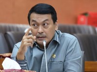 DPR Minta Tersangka Kasus Minyak Goreng Diselidiki Tuntas