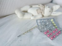 Kenali 3 Tahapan HIV dan 27 Gejala Paling Umum Dialami Pria