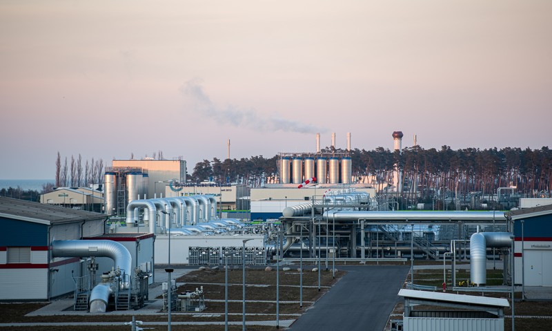 UKRAINE-CRISIS/GERMANY-GAS FILE PHOTO: A view shows pipes at the landfall facilities of the 'Nord Stream 1' gas pipeline in Lubmin, Germany, July 21, 2022. REUTERS/Annegret Hilse//File Photo