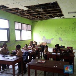 Jumbo! Anggaran Pendidikan RI Rp 600 T, Duitnya ke Mana Ya?