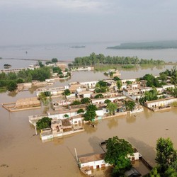 Korban Banjir Pakistan Tembus 1.000 Jiwa, Begini Nasib WNI