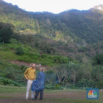 Wae Rebo, Pesona Kampung di Atas Awan dari Timur Indonesia