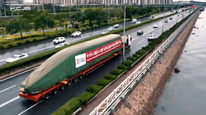 Pengiriman perdana rangkaian kereta cepat Jakarta-Bandung dari China Pengiriman perdana rangkaian kereta cepat Jakarta-Bandung dari China (Tangkapan Layar via Instagram @keretacepat_id)