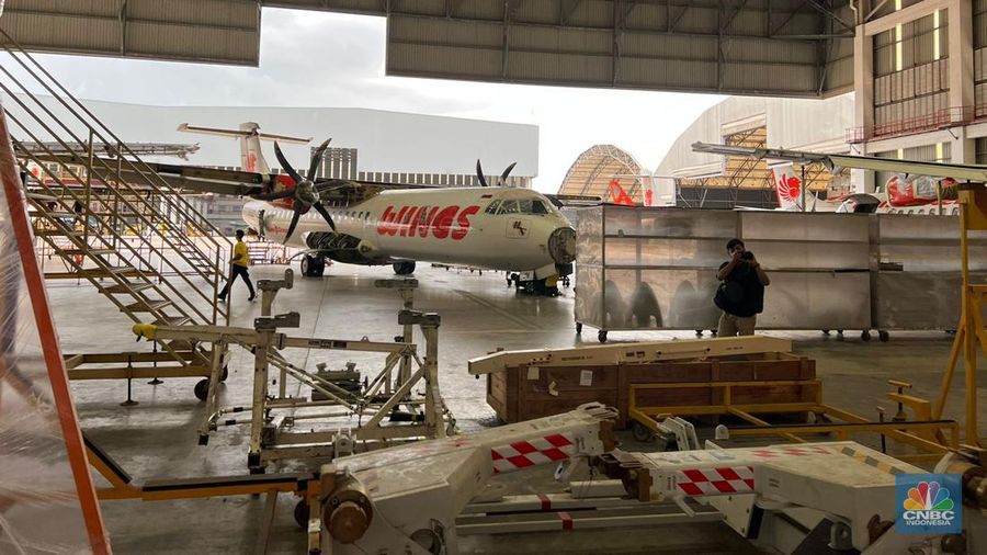 Batam Aero Technic (BAT) sebagai pusat perawatan dan pengerjaan penanganan perbaikan pesawat udara (Maintenance, Repair, Overhaul/ MRO) member of Lion Air Group senantiasa mengembangkan kapabilitas dan kemampuan. (CNBC Indonesia/Wahyu Daniel P)