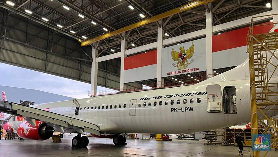 Batam Aero Technic (BAT) sebagai pusat perawatan dan pengerjaan penanganan perbaikan pesawat udara (Maintenance, Repair, Overhaul/ MRO) member of Lion Air Group senantiasa mengembangkan kapabilitas dan kemampuan. (CNBC Indonesia/Wahyu Daniel P)