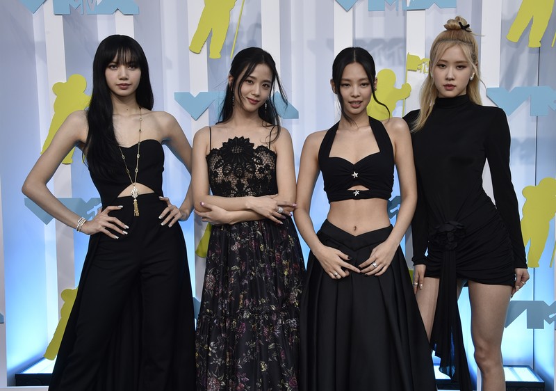 Girl group Korea Selatan BLACKPINK tampil di atas panggung selama MTV Video Music Awards di Prudential Center di Newark, New Jersey pada 28 Agustus 2022. (AFP via Getty Images/ANGELA WEISS) Girl group Korea Selatan BLACKPINK tampil di atas panggung selama MTV Video Music Awards di Prudential Center di Newark, New Jersey pada 28 Agustus 2022. (AFP via Getty Images/ANGELA WEISS)