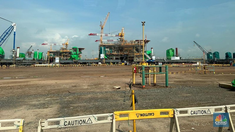 Di Indonesia sudah ada fasilitas produksi anjungan lepas pantai di Batam, Kepulauan Riau. Fasilitas ini dimiliki oleh McDermott. (CNBC Indonesia/Wahyu Daniel P)
