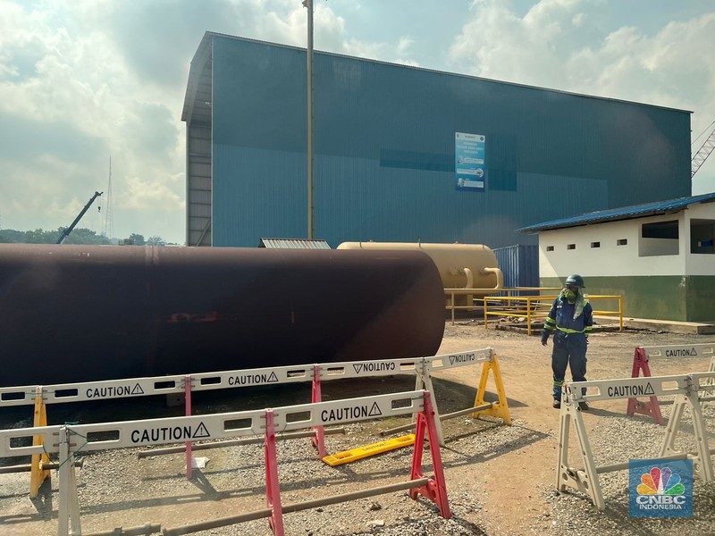 Di Indonesia sudah ada fasilitas produksi anjungan lepas pantai di Batam, Kepulauan Riau. Fasilitas ini dimiliki oleh McDermott. (CNBC Indonesia/Wahyu Daniel P)