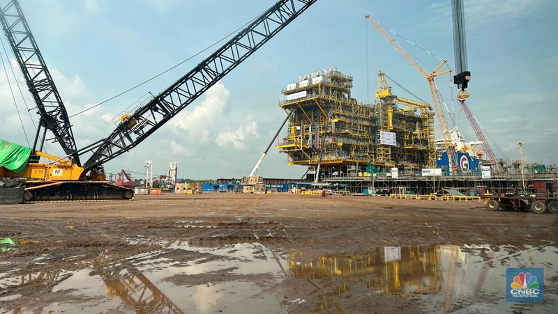 Di Indonesia sudah ada fasilitas produksi anjungan lepas pantai di Batam, Kepulauan Riau. Fasilitas ini dimiliki oleh McDermott. (CNBC Indonesia/Wahyu Daniel P)