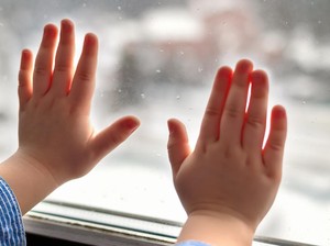 Kasus Balita Terluka Saat Dititipkan di Daycare Surabaya Berakhir Damai